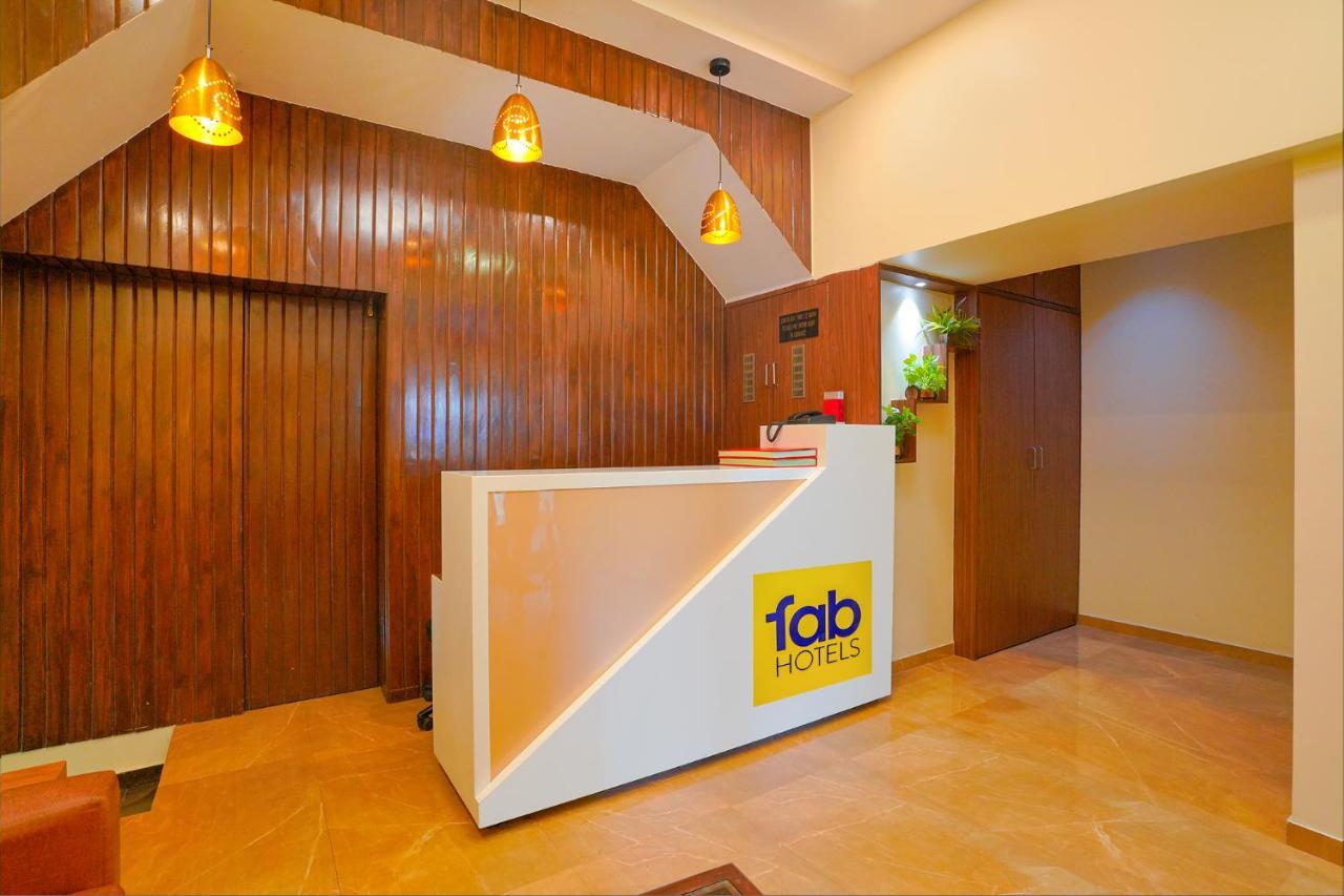 Fabexpress Colaba Grand Hotel Mumbai Luaran gambar